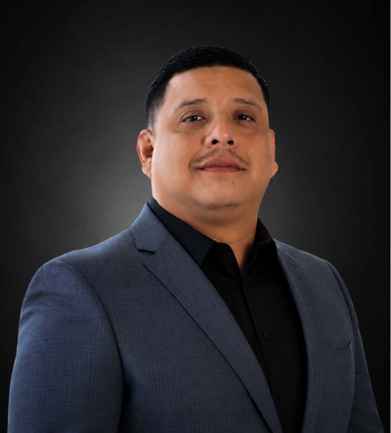 Professional headshot of Marcelo Umanzor Blanco, founder and lead business consulting in van nuys